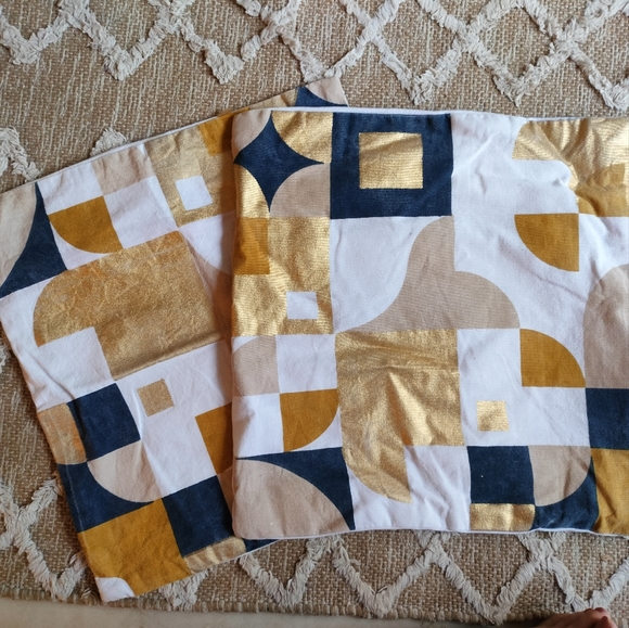 Set of 2 Gold and Navy Cushion Covers - Picture 3 of 14